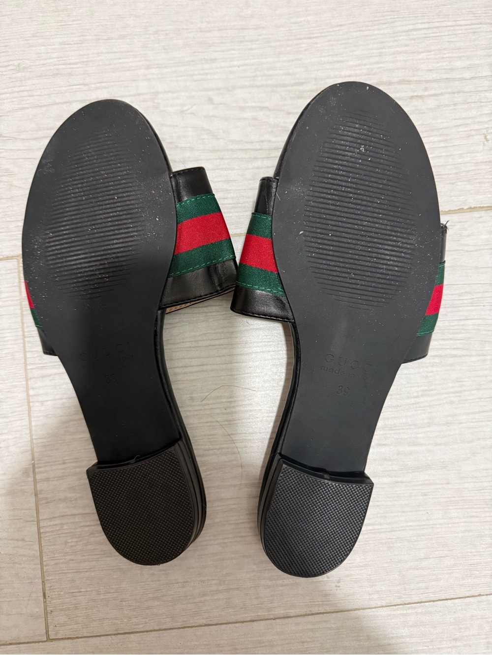 Gucci Black Leather Slides with Green and Red Web Stripe & Gold Double G - Picture 2 of 4